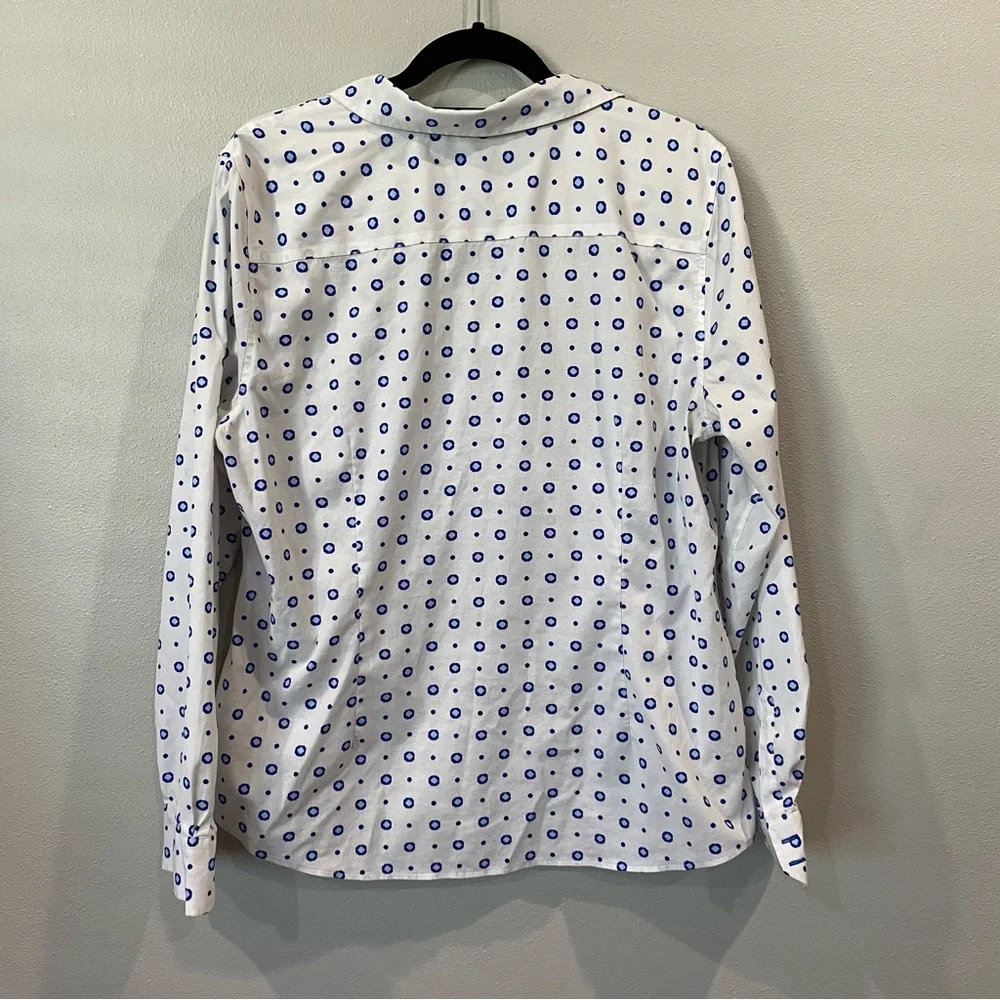 Talbots Button Front Shirt Blouse Geometric Pattern Print White Blue 18 - Picture 7 of 7